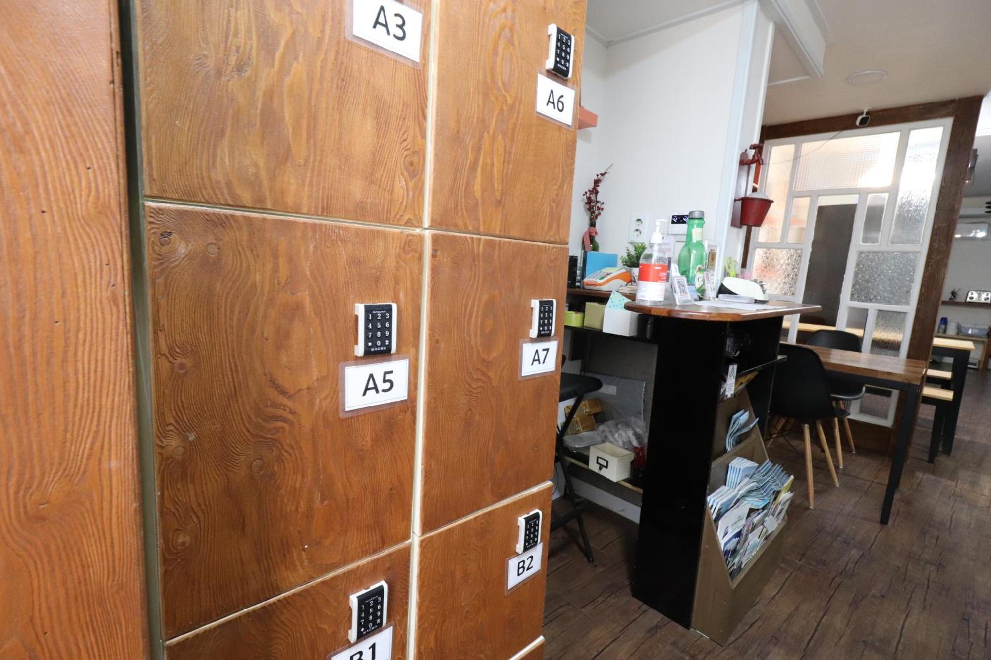 Just4U Guesthouse Seoul Exterior photo